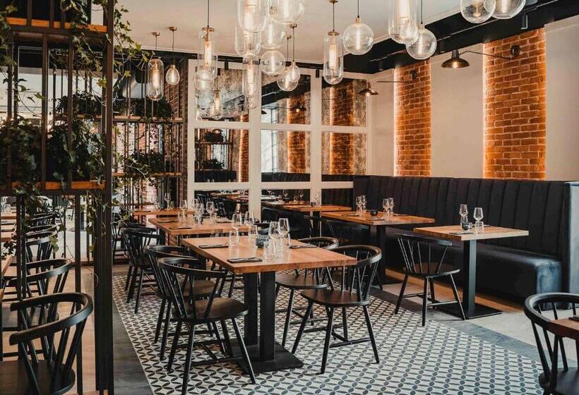 Отель Mercure Krakow Fabryczna City