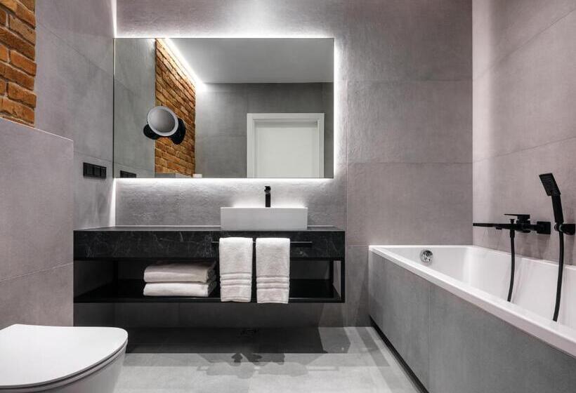 Отель Mercure Krakow Fabryczna City