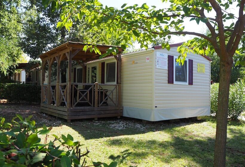 בית מלון כפרי Mobilhome Victoria Camping Lanterna