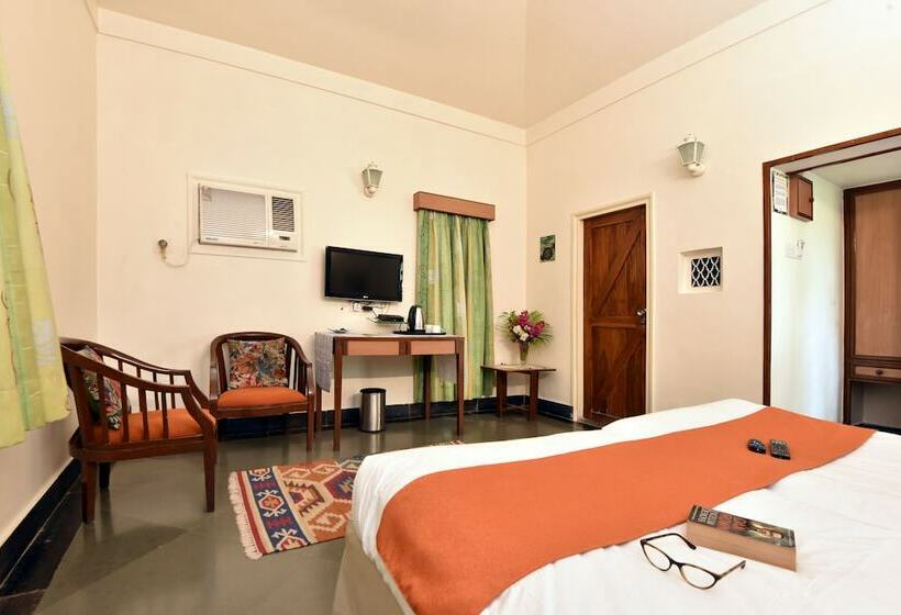 בית מלון כפרי Modi S Resort Karjat