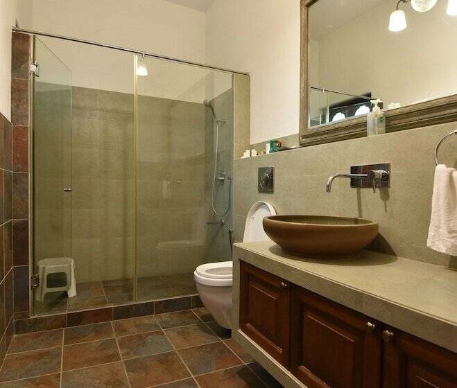 בית מלון כפרי Modi S Resort Karjat