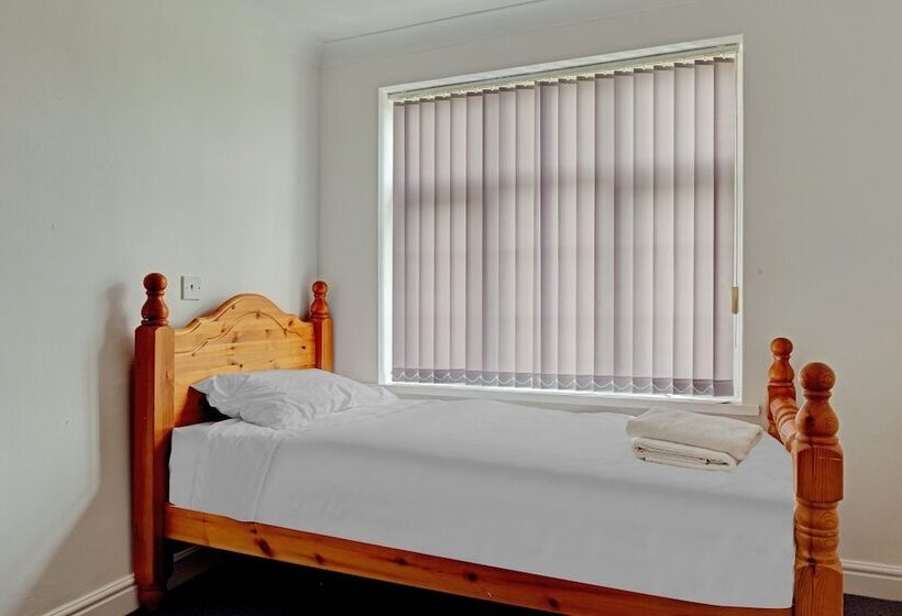 فندق Oyo Lodge  Birmingham Airport & Nec