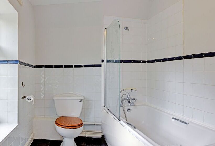 فندق Oyo Lodge  Birmingham Airport & Nec