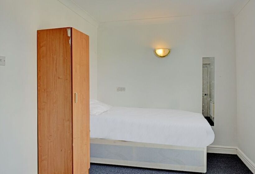 فندق Oyo Lodge  Birmingham Airport & Nec