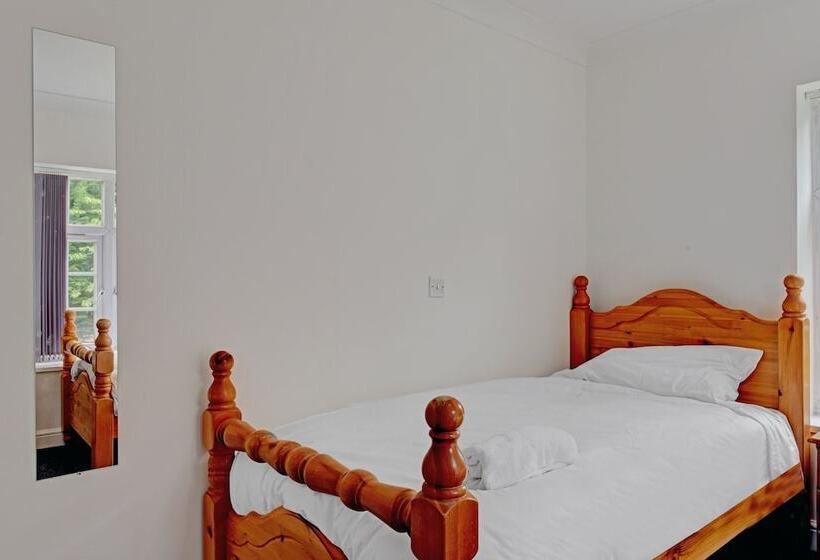 فندق Oyo Lodge  Birmingham Airport & Nec