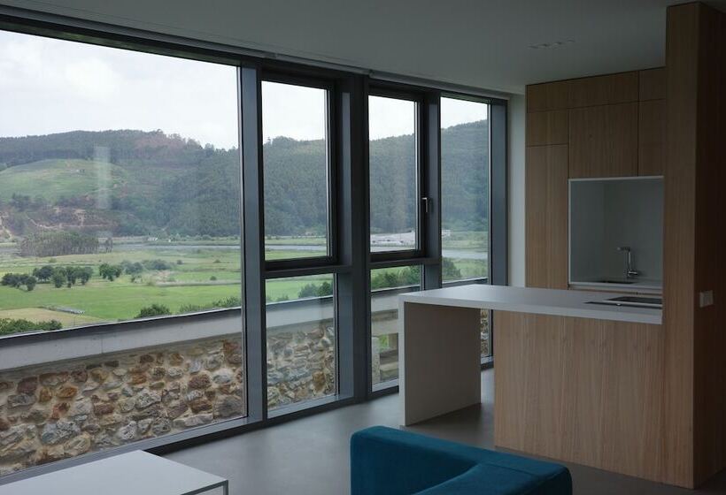 ホテル Pico Velasco