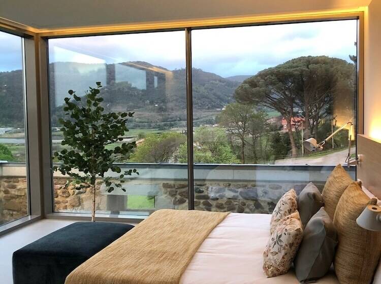 ホテル Pico Velasco