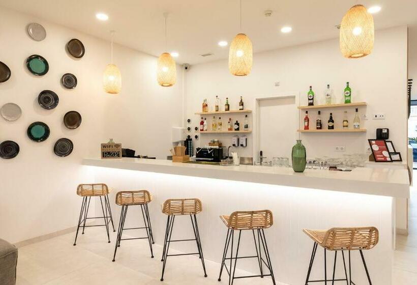 Отель Pure Formosa Concept