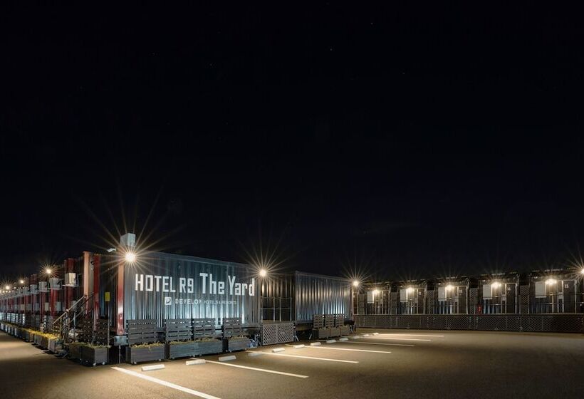 Отель R9 The Yard Ota