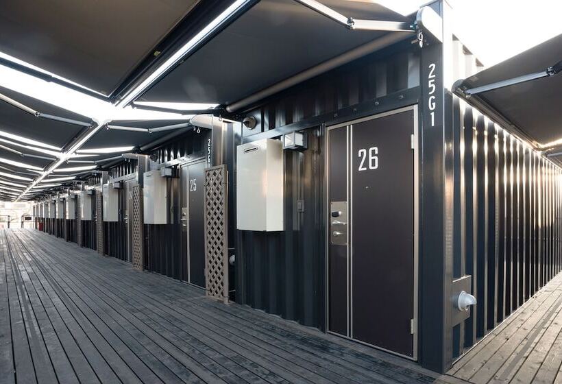 Отель R9 The Yard Ota