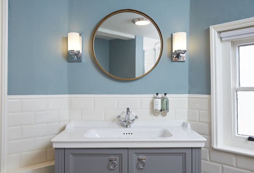 فندق Riverside Shrewsbury By Greene King Inns