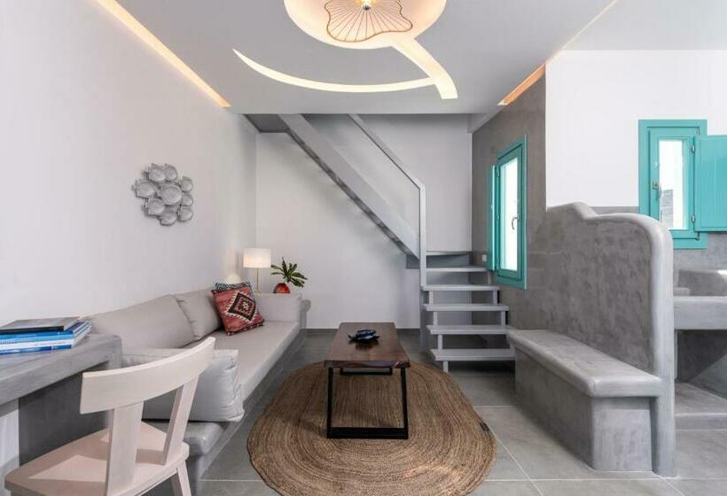 ホテル Santa Irina Luxury Sunny Lofts