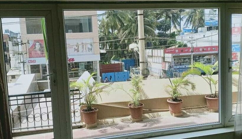 فندق Suvarna Regency