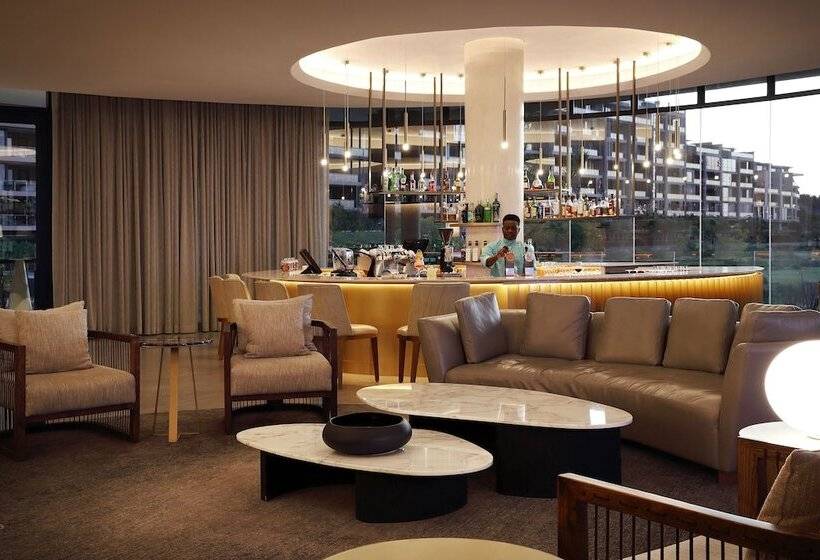 酒店 The Houghton Skyline