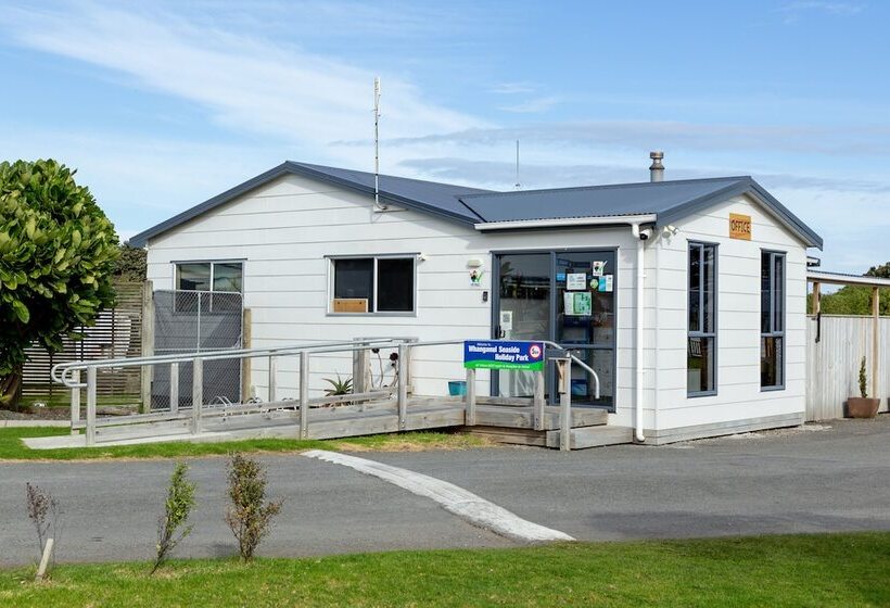 בית מלון כפרי Whanganui Seaside Holiday Park