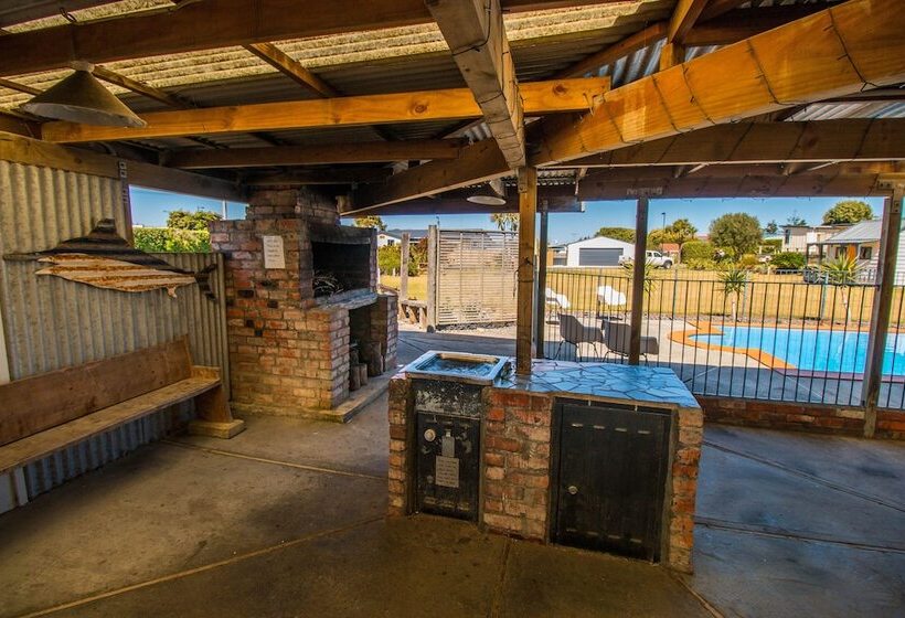 בית מלון כפרי Whanganui Seaside Holiday Park