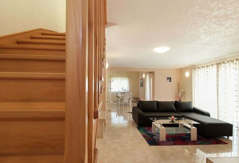 Ideal Destination For Summer Holiday In Countryside Near Sea