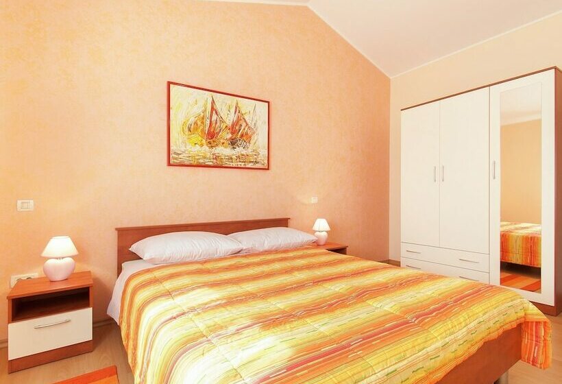 Ideal Destination For Summer Holiday In Countryside Near Sea