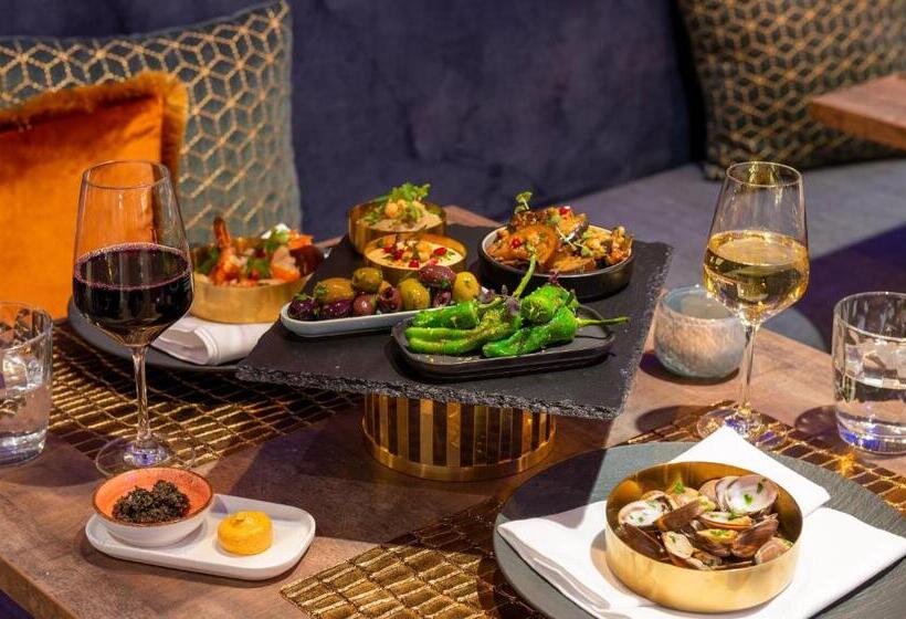 Leonardo Hotel Augsburg