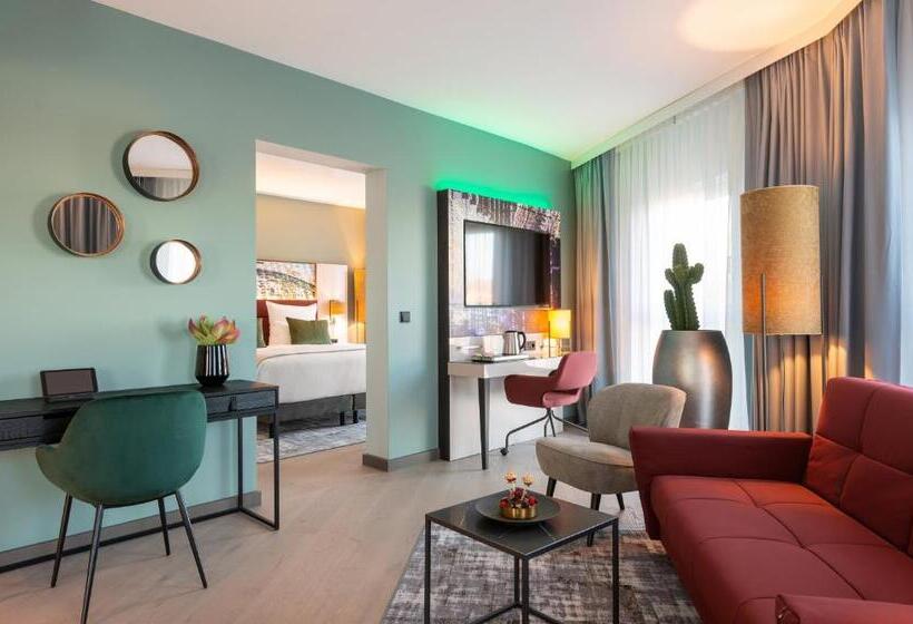 Leonardo Hotel Augsburg