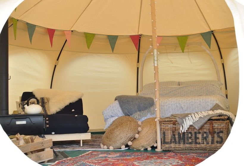 Lovely Spacious Lotus Bell Tent In Shaftesbury, Uk