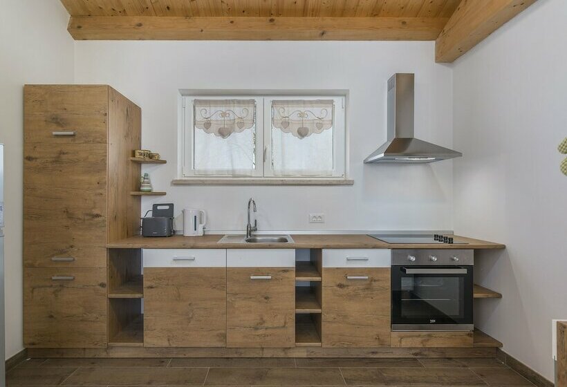 Luxury, Modernly Furnished Villa With Private Pool Near Rovinj