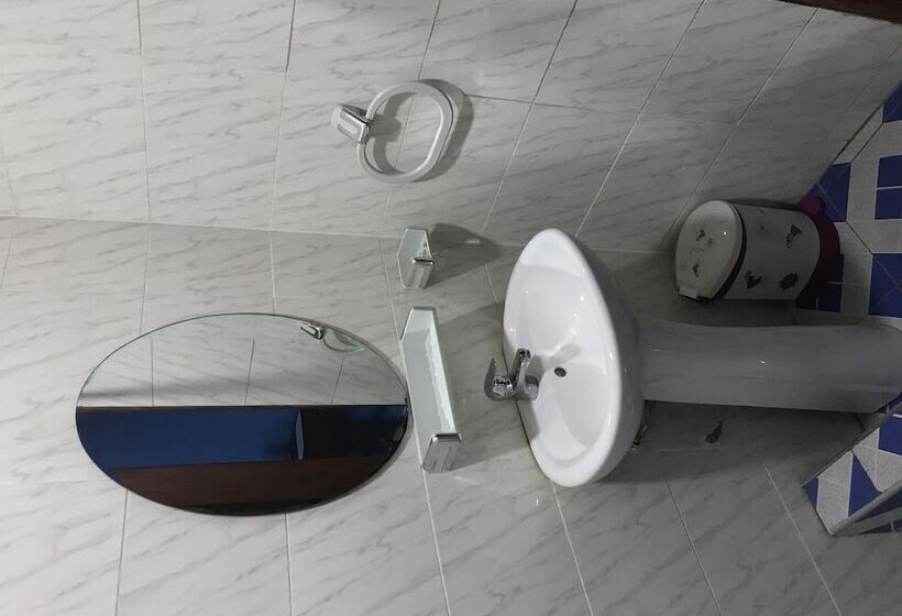 Menyinda Hotel And Restaurant