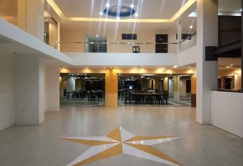 Morongstar Hotel And Resort