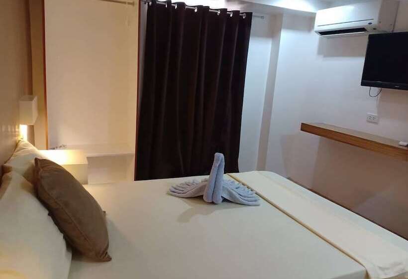 Morongstar Hotel And Resort