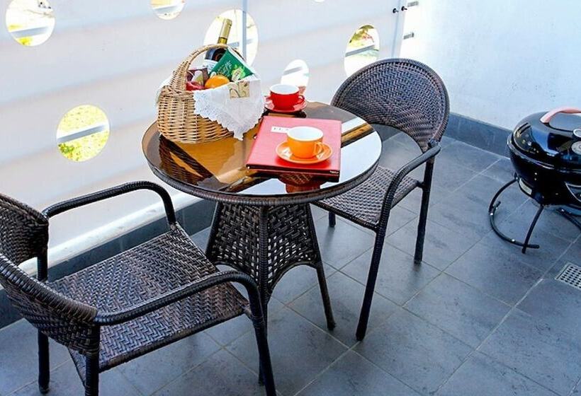 Namhae Elnido Pension