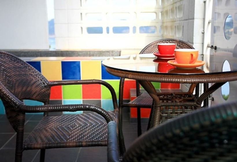 Namhae Elnido Pension