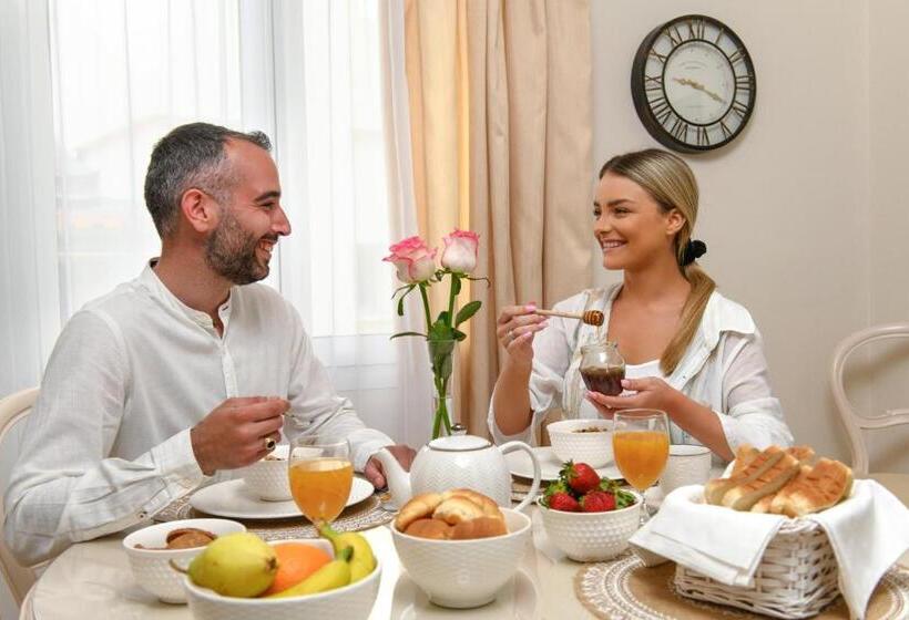 Nostalgia Corfu Town Apartments