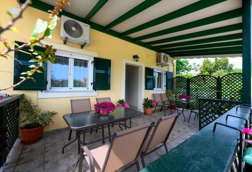 Nostalgia Corfu Town Apartments