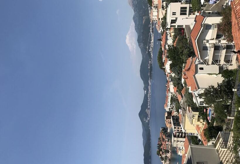 پانسیون Apartments Aleksandar