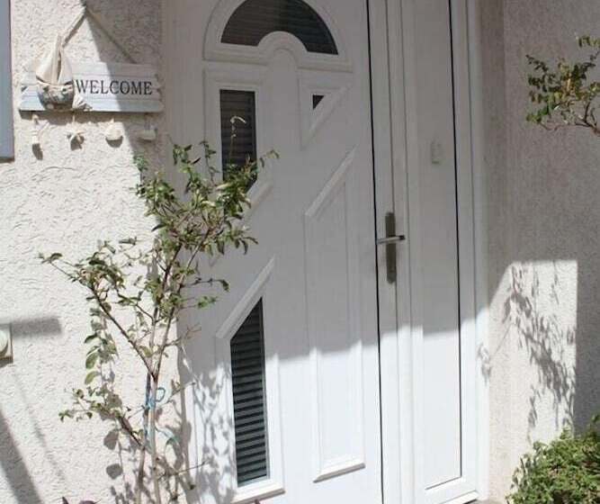 پانسیون Guest House Villa Alea