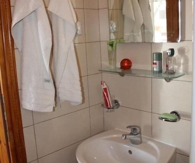 پانسیون Guest House Villa Alea