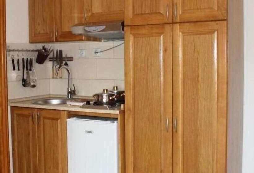 پانسیون Guest House Villa Alea