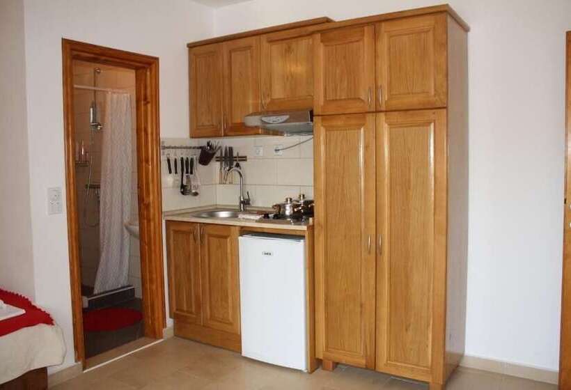 پانسیون Guest House Villa Alea