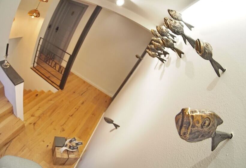 بنسيون La Vita E Bella Iv