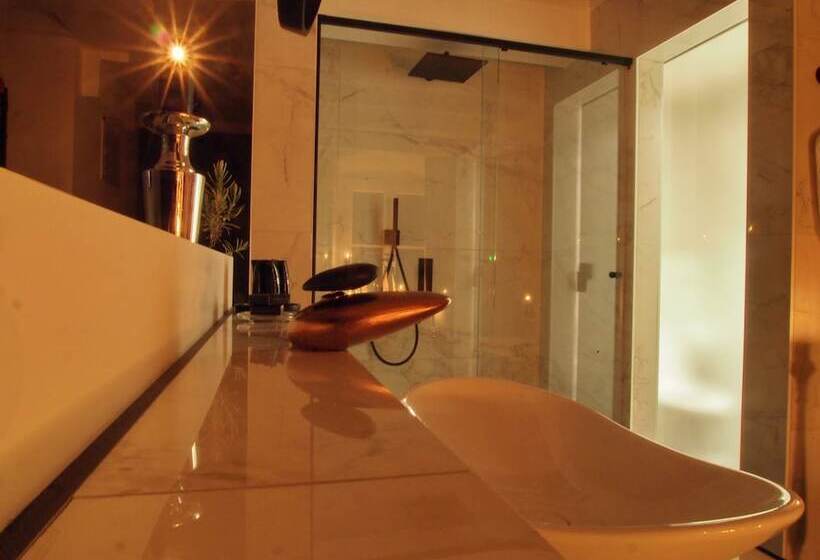 بنسيون La Vita E Bella Iv