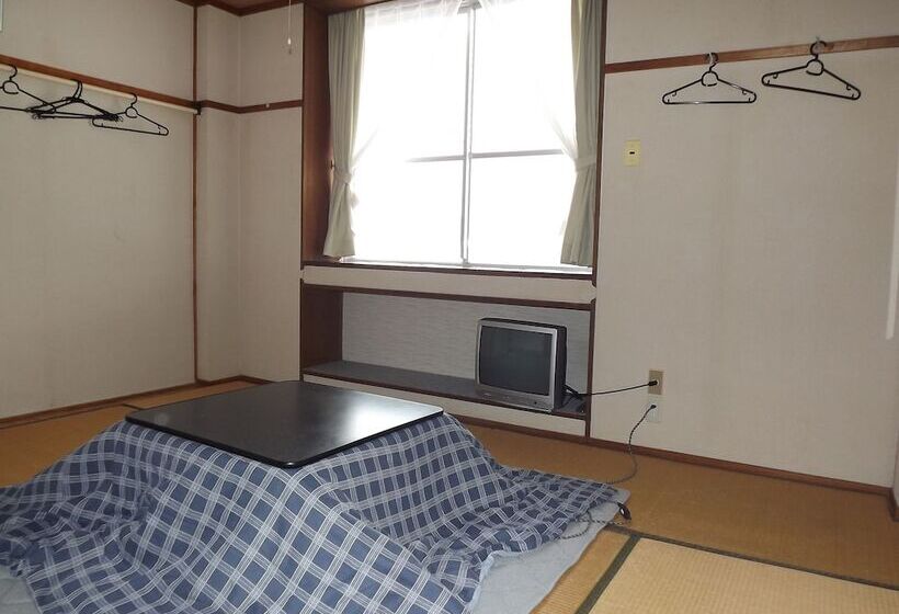 펜션 Lodge New Katsuraya