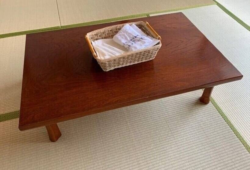 펜션 Lodge New Katsuraya