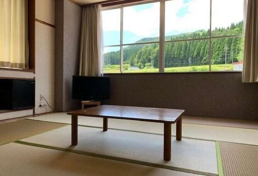 펜션 Lodge New Katsuraya