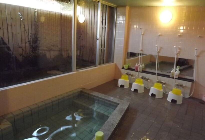 펜션 Lodge New Katsuraya