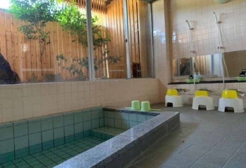 펜션 Lodge New Katsuraya