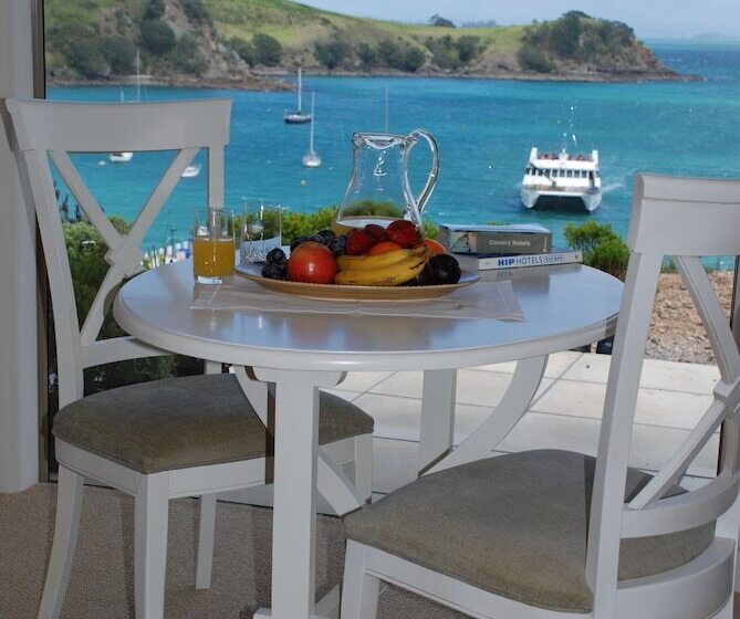 פנסיון Matiatia Bay