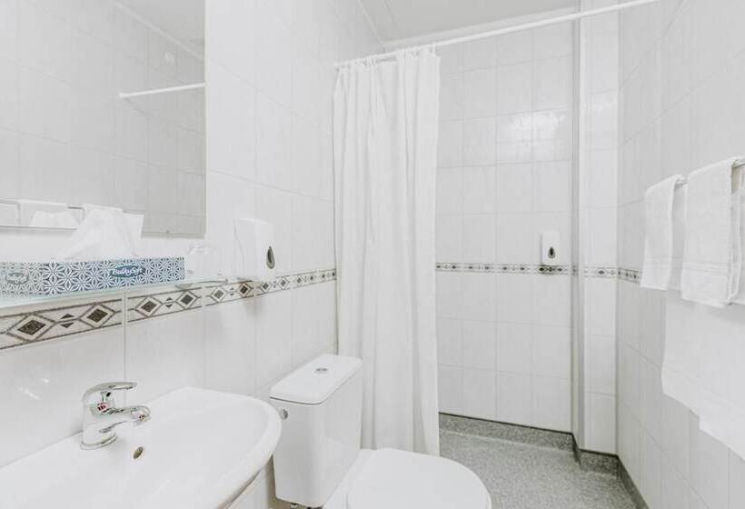 پانسیون Narfastadir Guesthouse