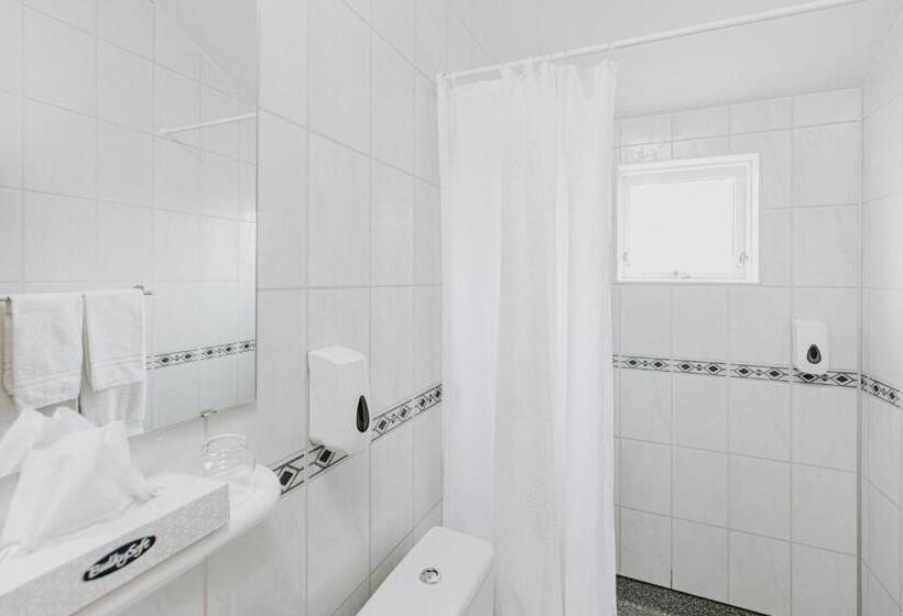 پانسیون Narfastadir Guesthouse