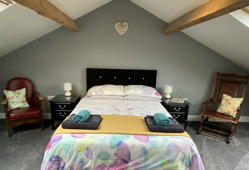 Remarkable 1bed Cottage In Mumbles Swansea