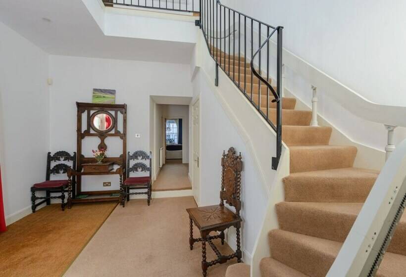 레지던스 Wagon Lodge 5 Bedroom Luxury